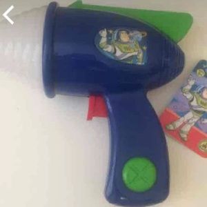 NWT Disney Buzz Lightyear star command blaster