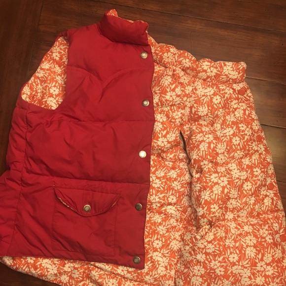 American Eagle Outfitters Jackets & Blazers - Reversible orange print & red vest American Eagle