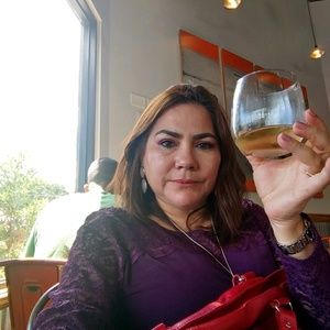 Meet your Posher, Marina