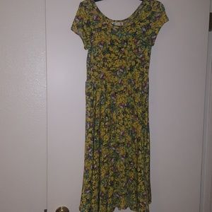 Yellow daisy dress dot dot  smile