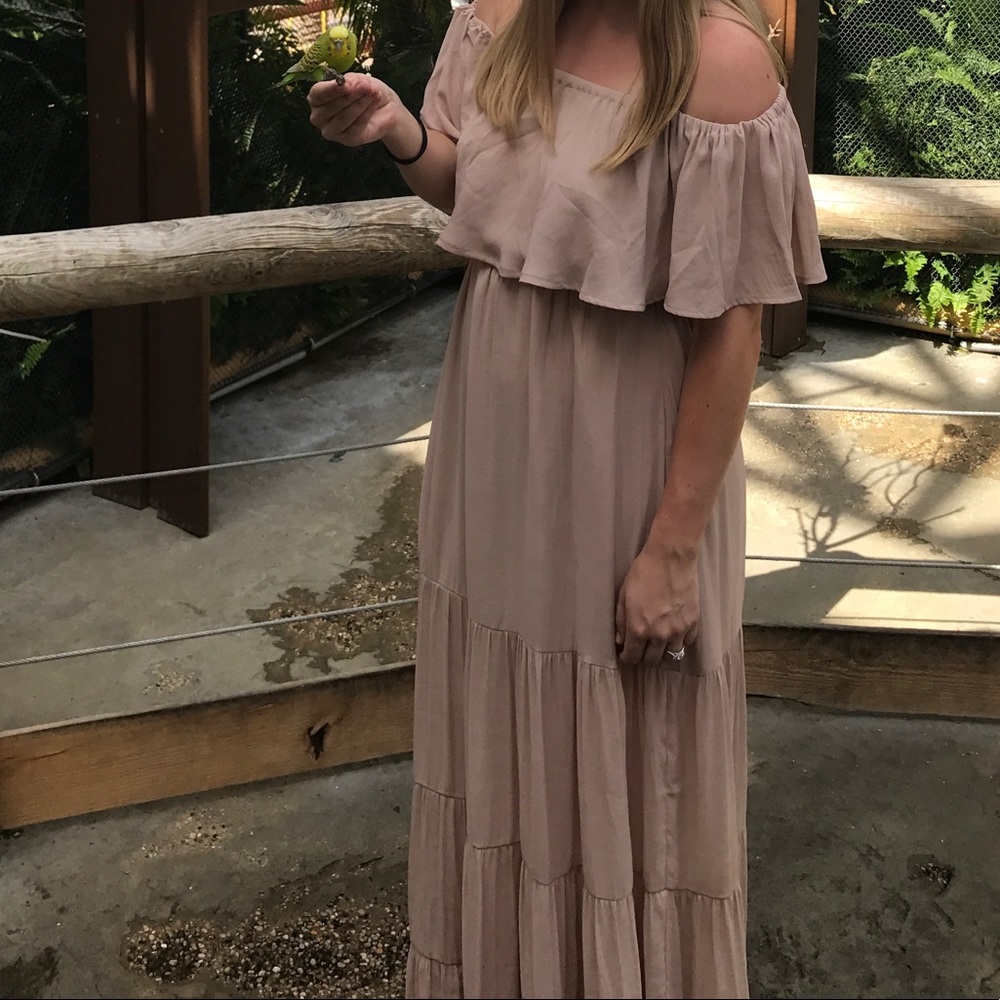 Forever 21 off the shoulder flow dress