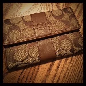 Coach wallet