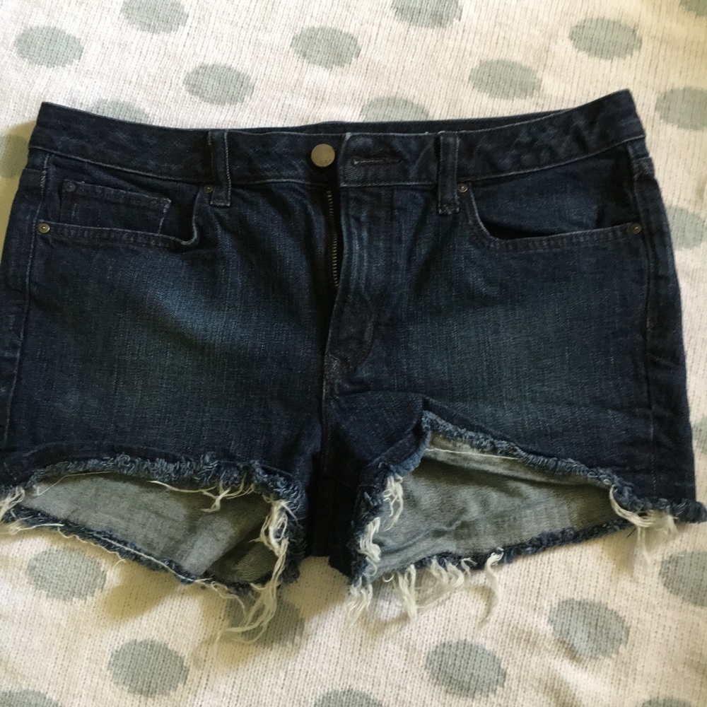 Brand New Gap shorts