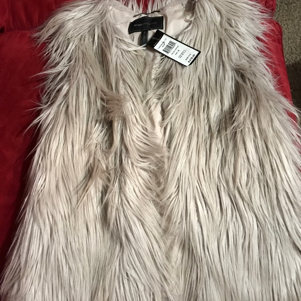 Bcbg fur vest