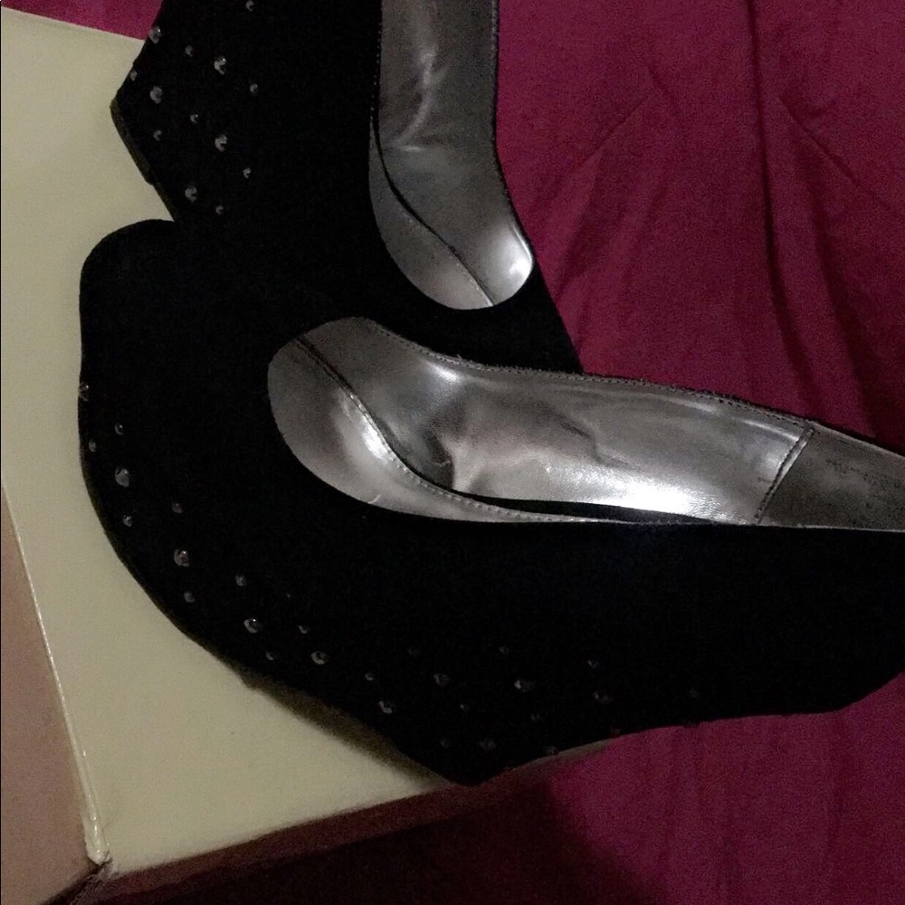 Black wedges - Picture 2 of 3