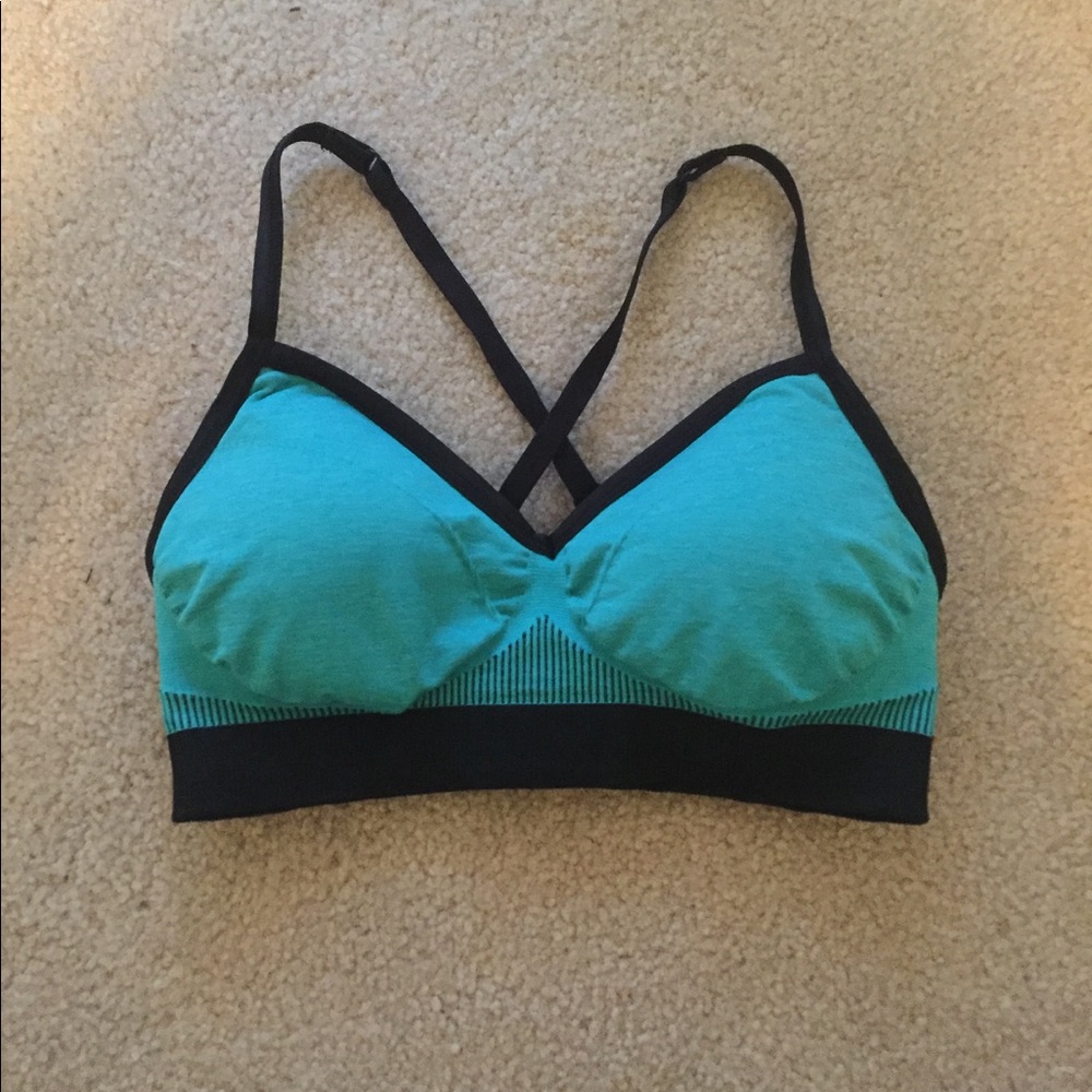 Lululemon hold your om bra
