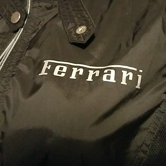 BRAND NEW Puma x Ferrari Jacket - Picture 3 of 8