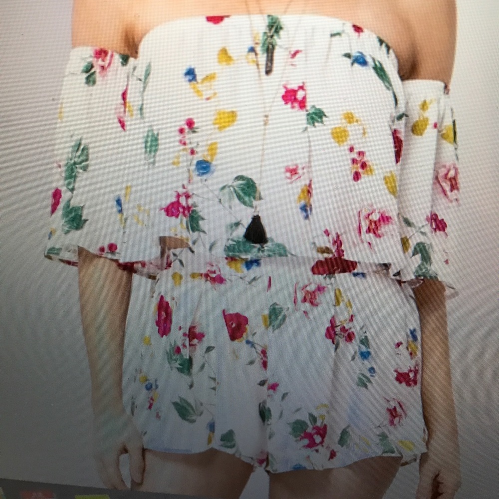 Satin floral crop top/short set