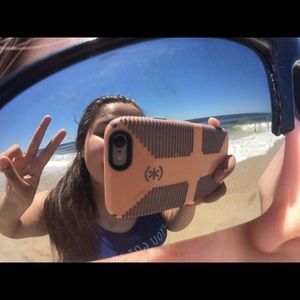 Meet your Posher, Megan