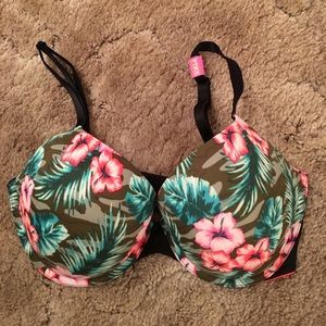 Victoria's Secret VS PINK Push-Up Bra - 32DD - NWT