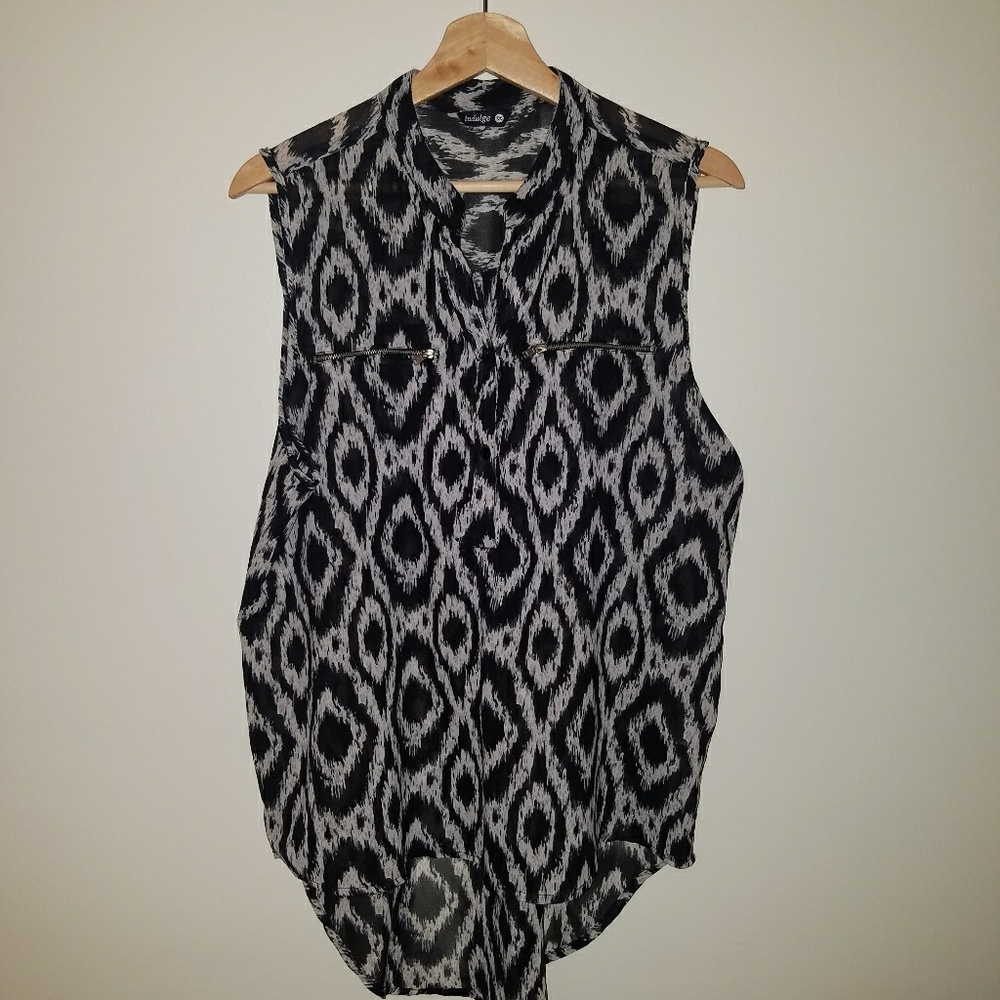 Indulge Black and White Hi-Lo Tank