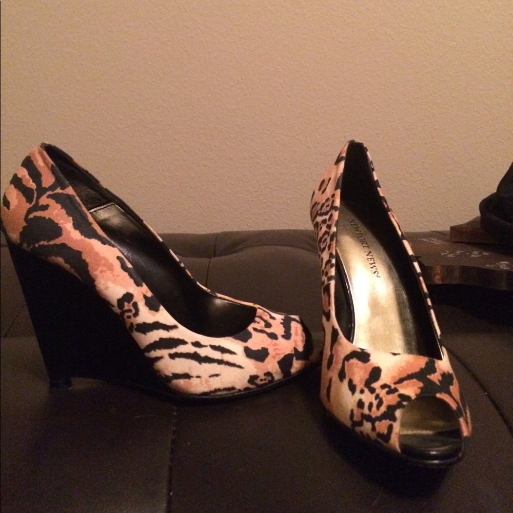 Newport News Heels