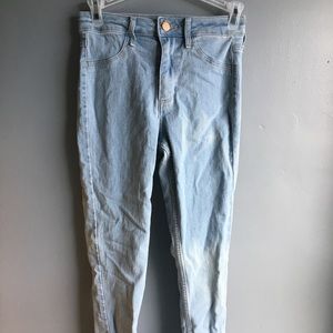 High waisted skinny jeans