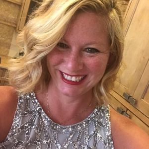 Meet your Posher, Ellen