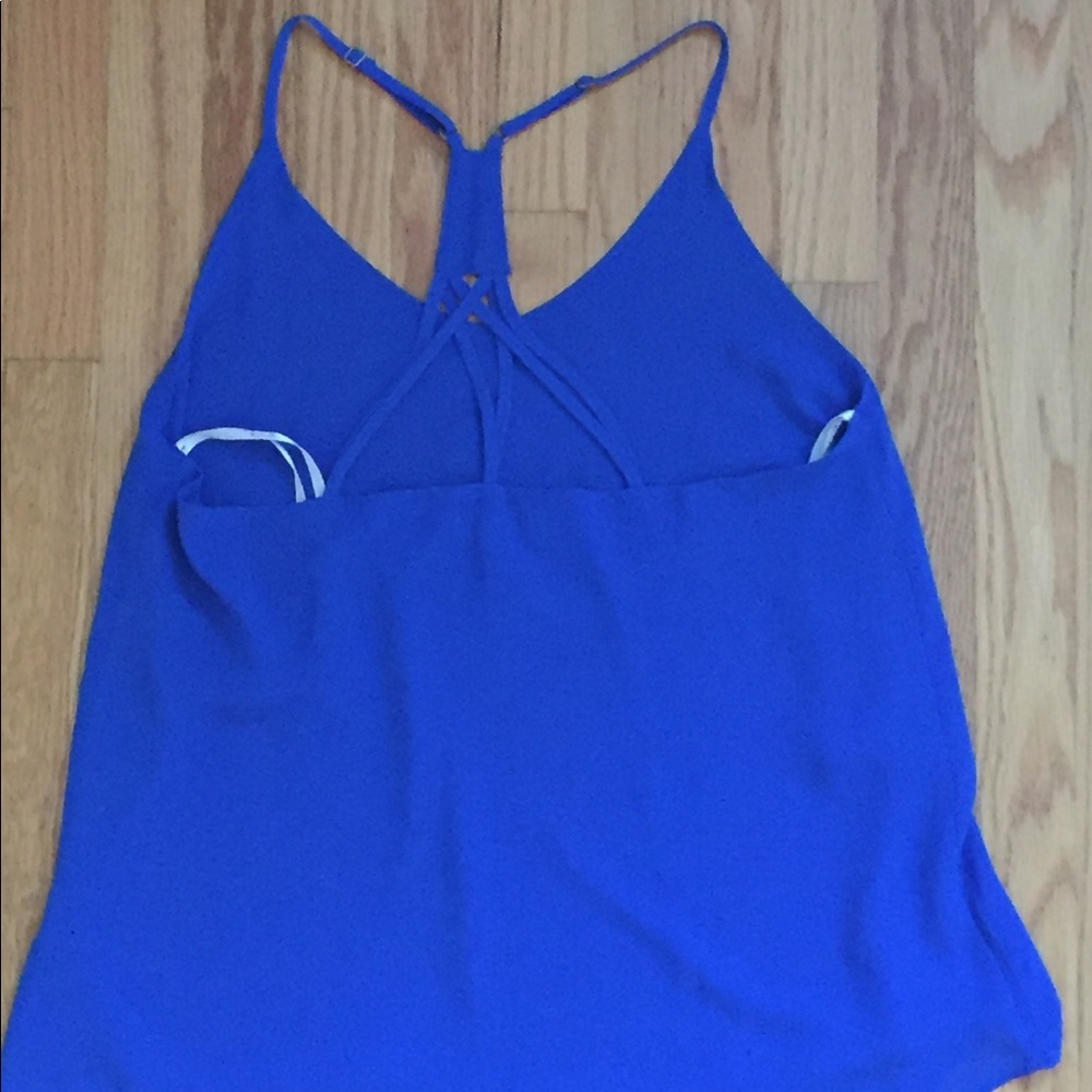 SOLD Pretty Royal Blue Top 💙 - Picture 6 of 6