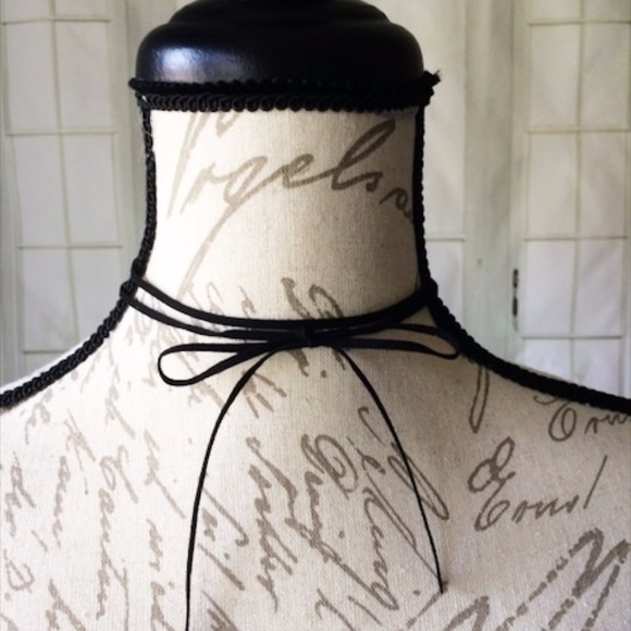 Flash Sale Black 3 Piece Choker Set NWT - Picture 3 of 7