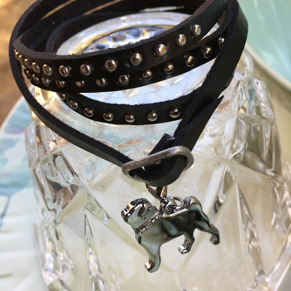 Bling💎 PUG charm on leather bracelet - Picture 7 of 8