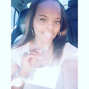 Meet your Posher, Tracy