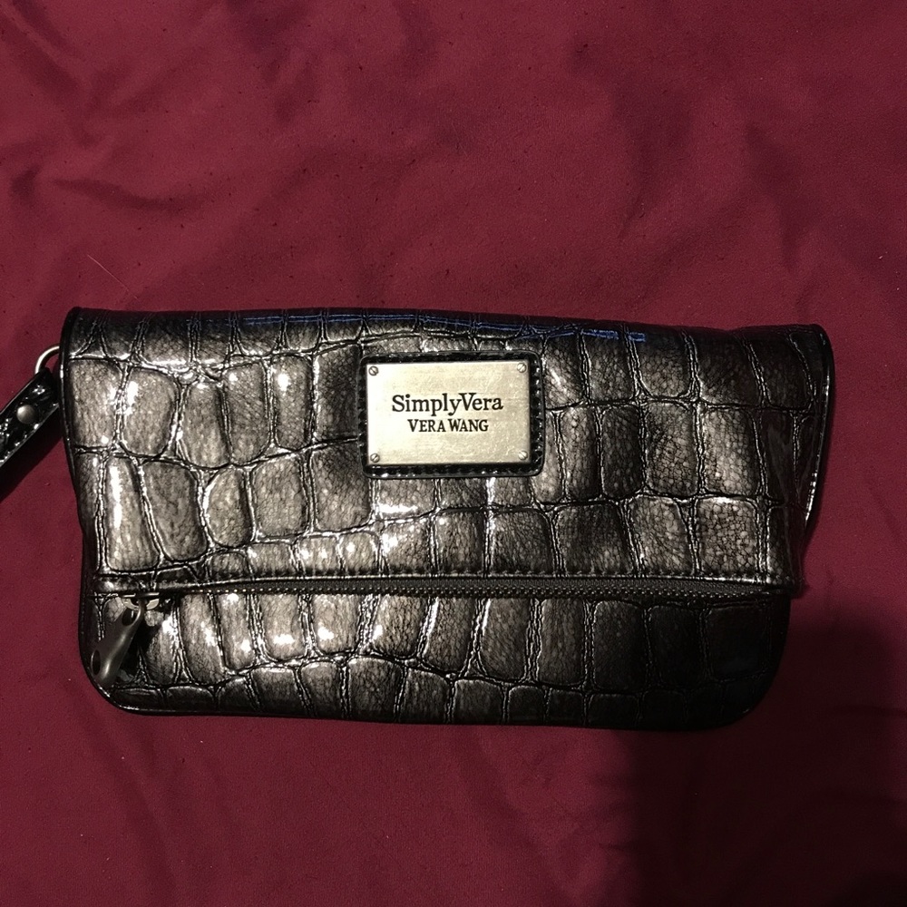 Simply Vera by Vera Wang Wallet / Wristlet