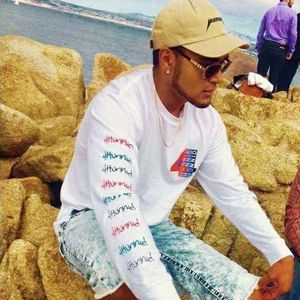 Meet your Posher, Elias