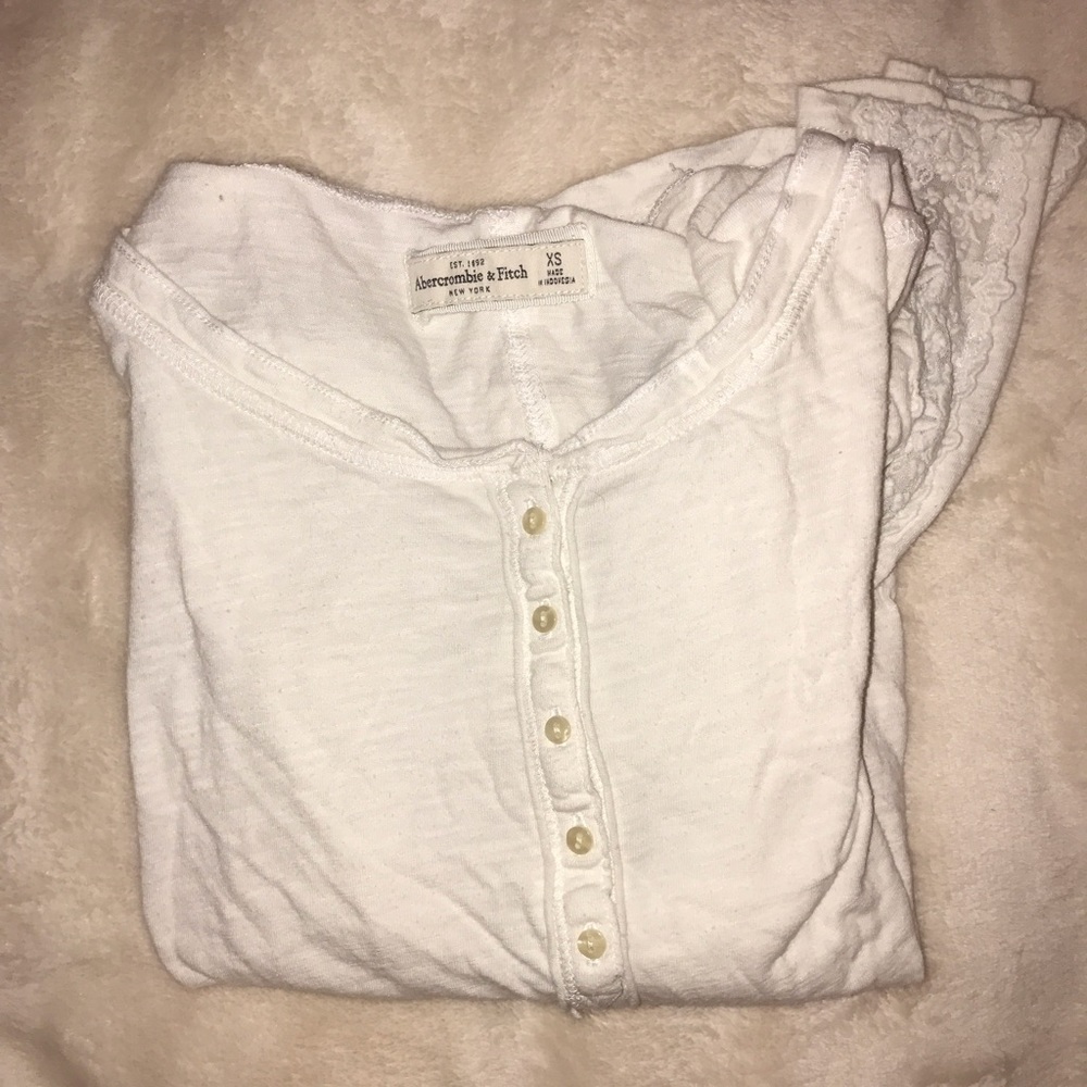 Abercrombie and Fitch Long Sleeve Lace top