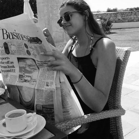 Meet your Posher, Leila - Picture 1 of 1