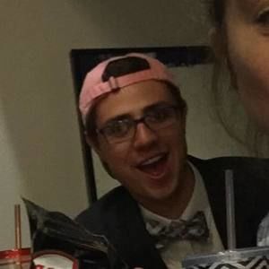 Meet your Posher, Mark