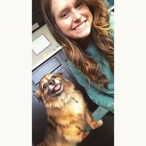 Meet your Posher, Brooke