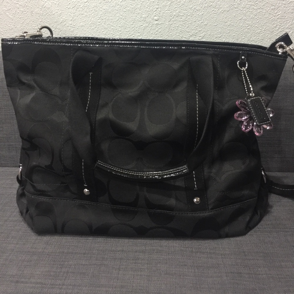 SALE 🔥 Excellent Used COACH Signature Tote