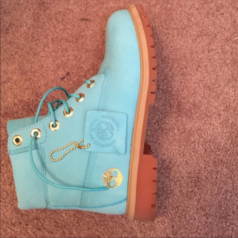 Blue Timberlands