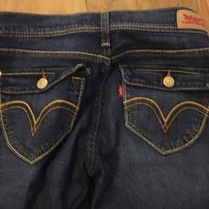 Levi jeans