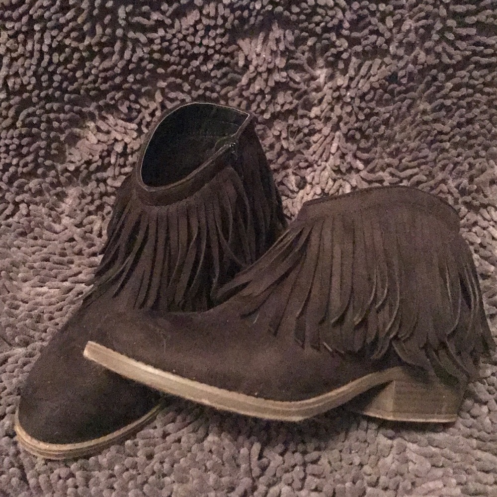 Charlotte Russe Boots - Picture 2 of 3