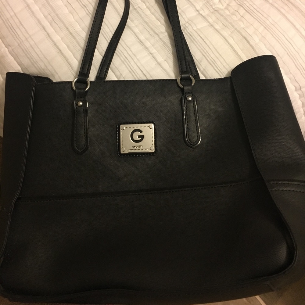Black tote purse