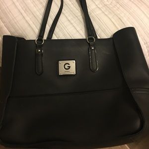Black tote purse