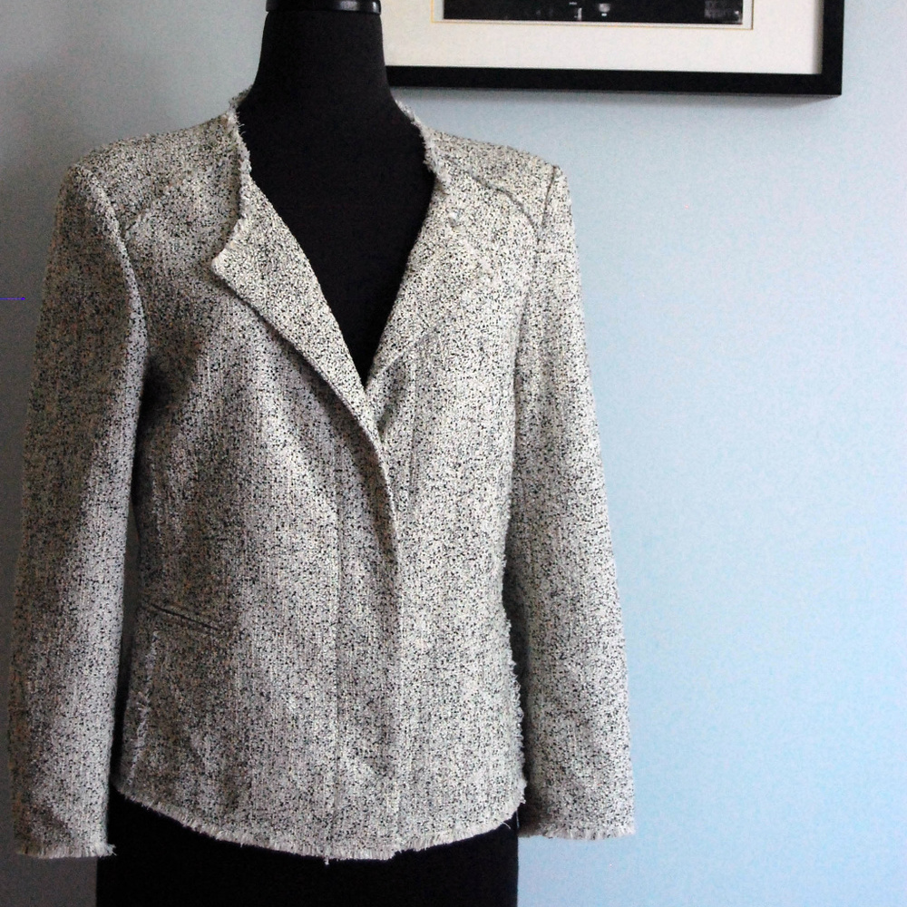 LOFT Black and White Blazer Speckled