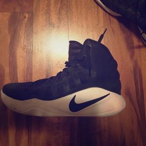 2016 Nike Hyperdunks