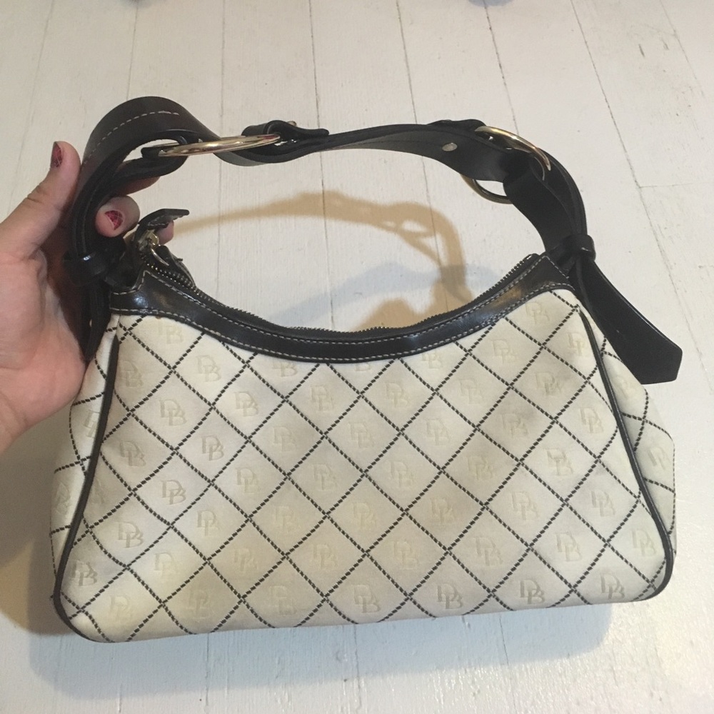Authentic Dooney & Bourke handbag purse
