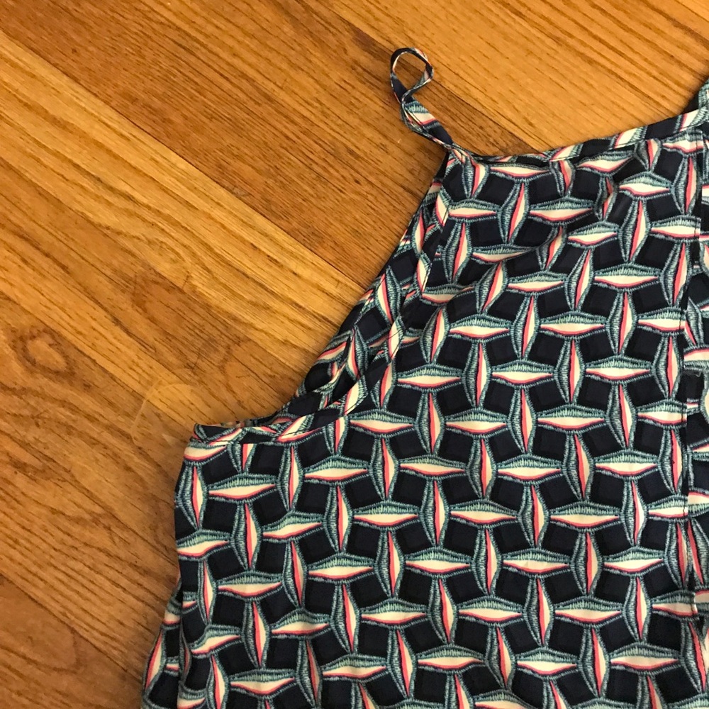 🆕 Gently Worn Boutique Bought Split Front Tank