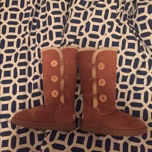 Ugg Bailey Three-Button Boots