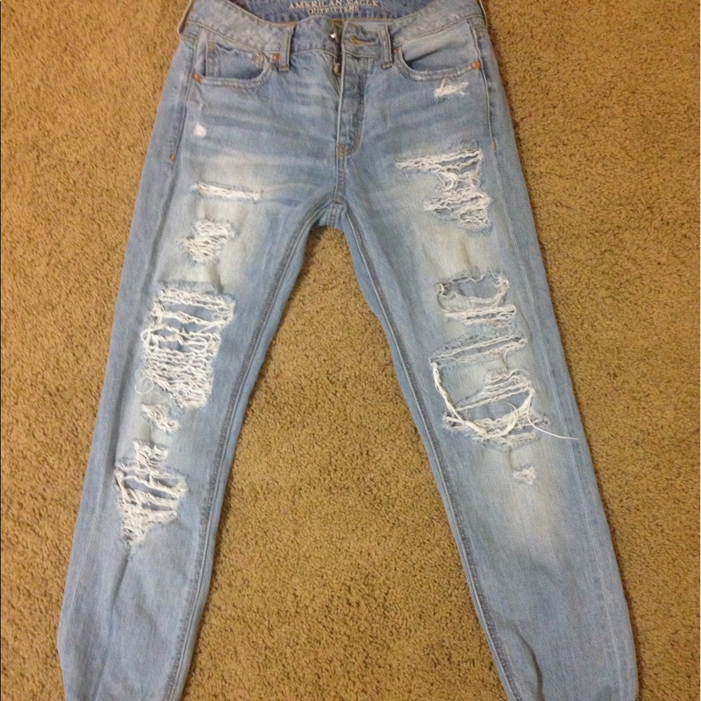 American Eagle Tomgirl Jeans