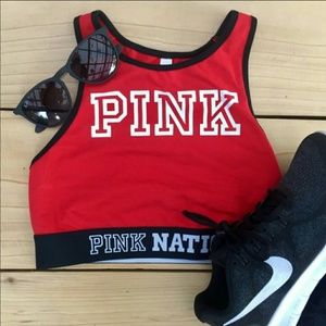 *NWOT* Victorias Secret PINK Ultimate Sport Bra