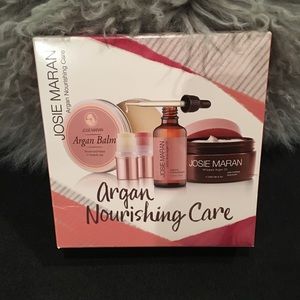 Josie Maran Argan Set.  NEW!