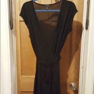 Banana Republic Wrap Dress Size Medium