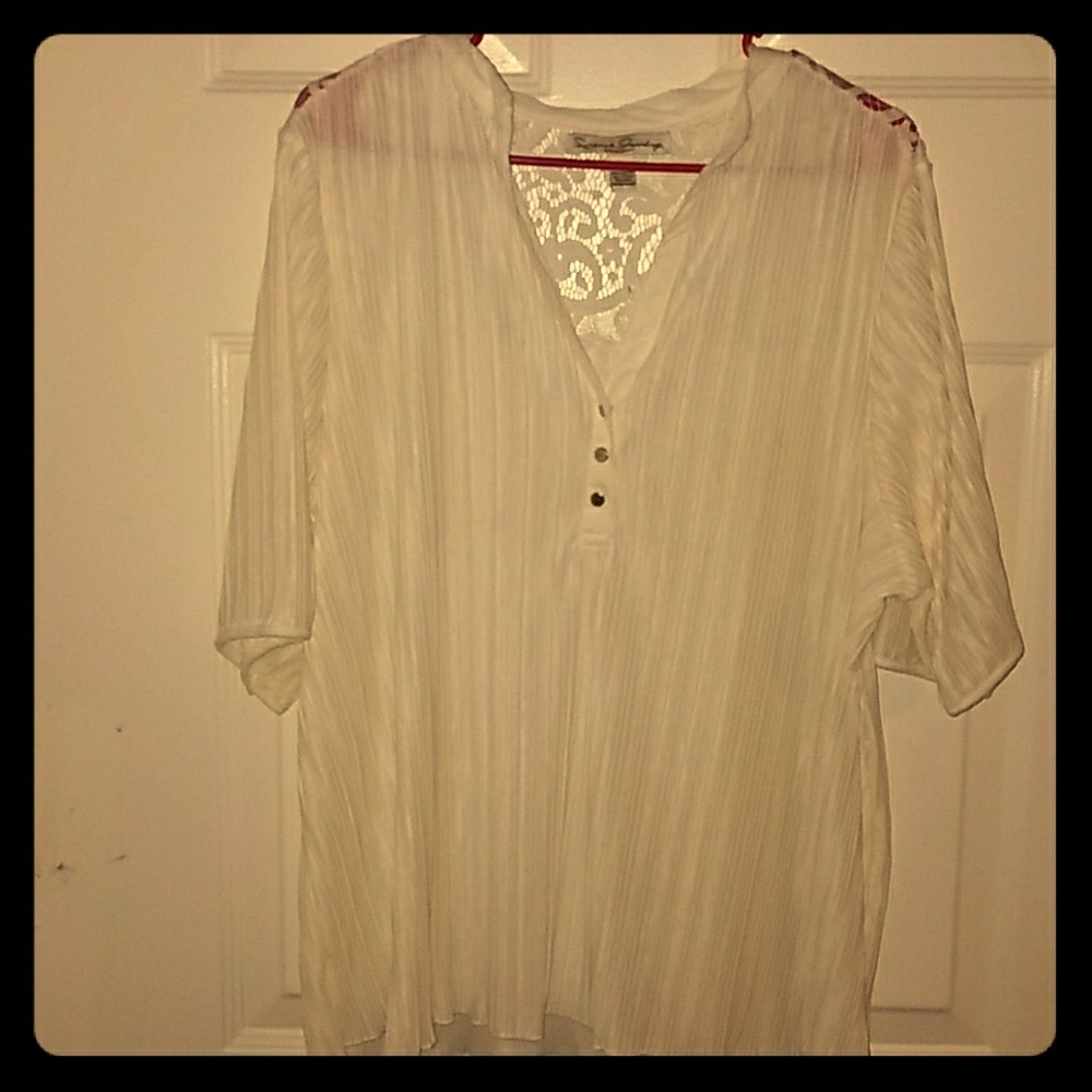 French Laundry Woman top