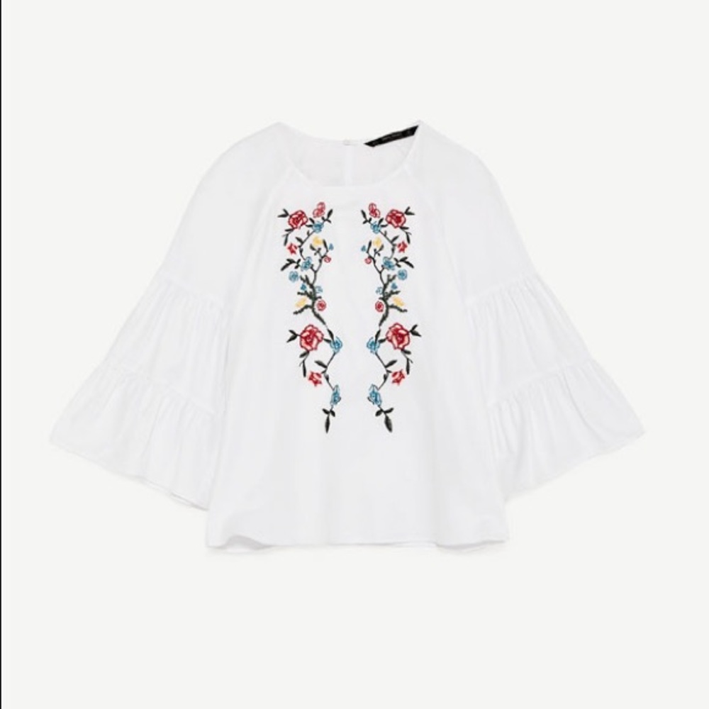 Embroidered white top with 3/4 flare sleeves
