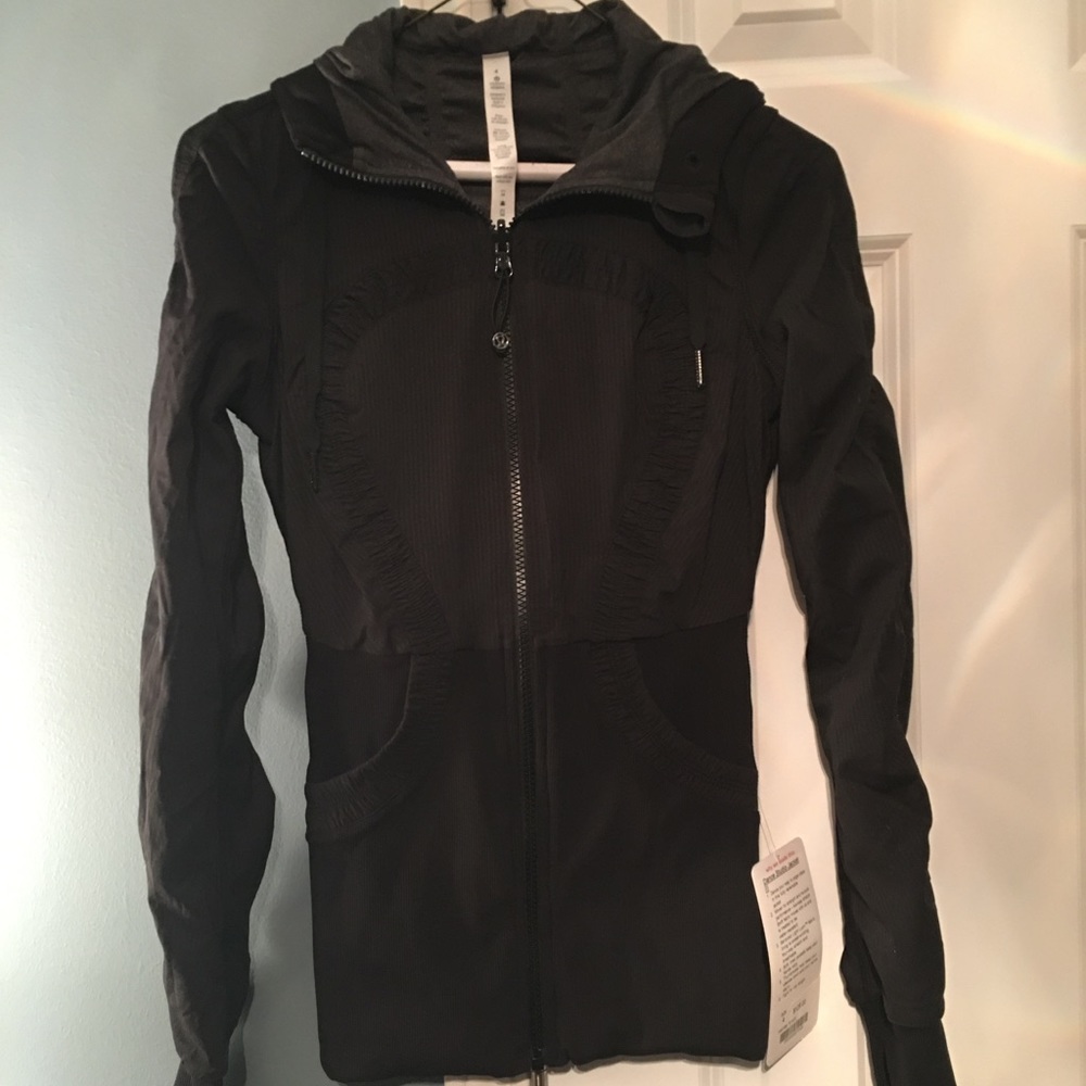 Lululemon dance studio jacket III size 4