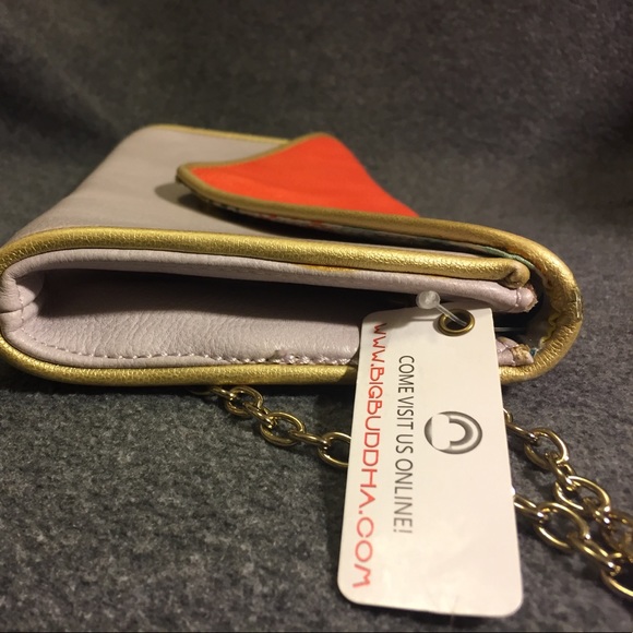 Big Buddha two-toned clutch with removable chain - Picture 6 of 8