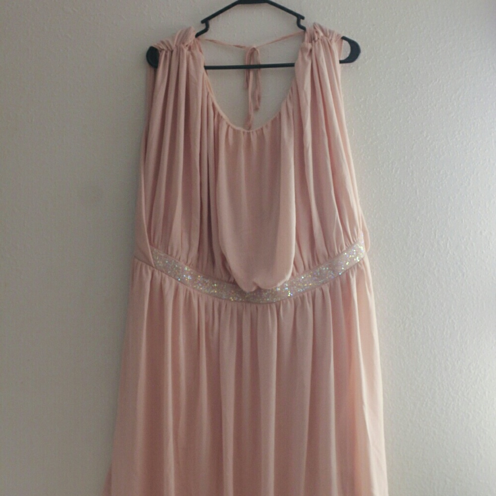 Asos Curve blush dress size 22
