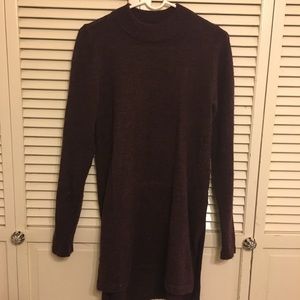Long Sleeved High-Neck Sweater