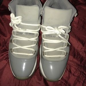 Retro 11s cool grey